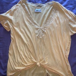 V neck short sleeve shirt